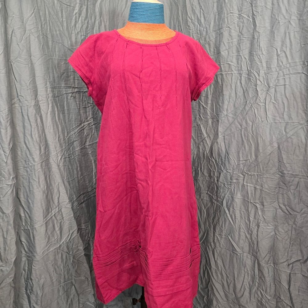 Elegant Fuchsia Midi Dress